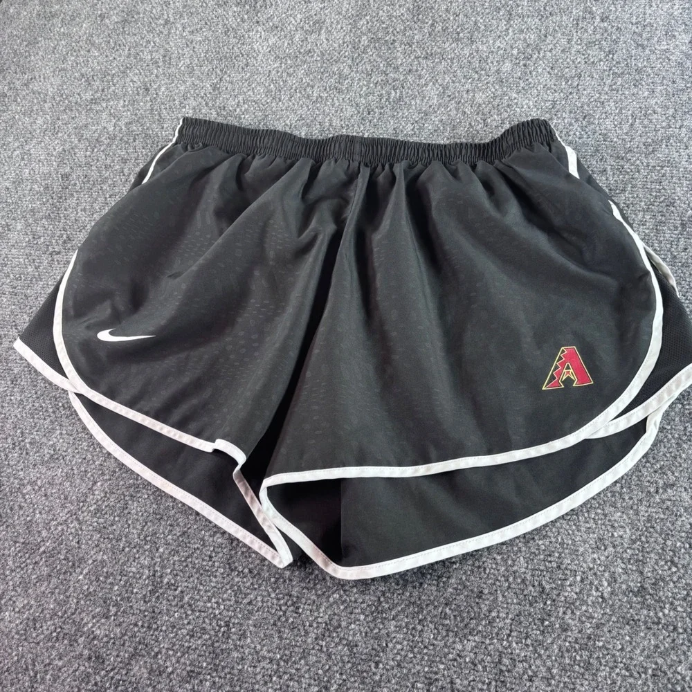 Nike Dri-FIT Tempo Shorts Women Medium Black Arizona Diamondbacks MLB Running
